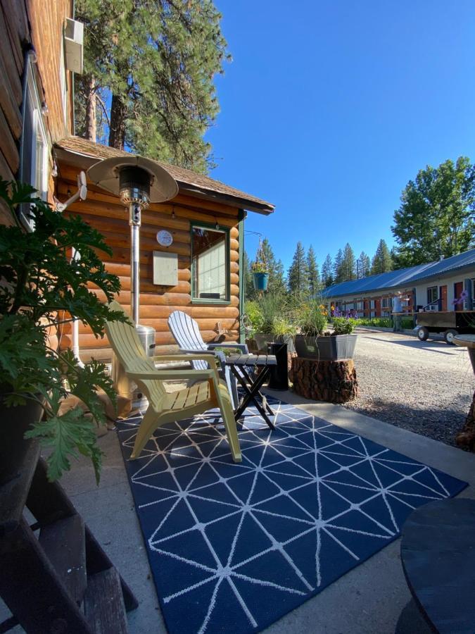 Columbia Point * Kettle Falls