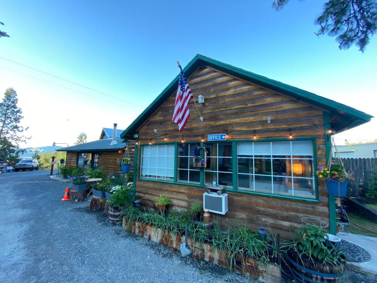 Columbia Point Hotel Kettle Falls